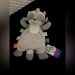 Taggies™️ Mary Meyer Signature Collection : Harley Raccoon.